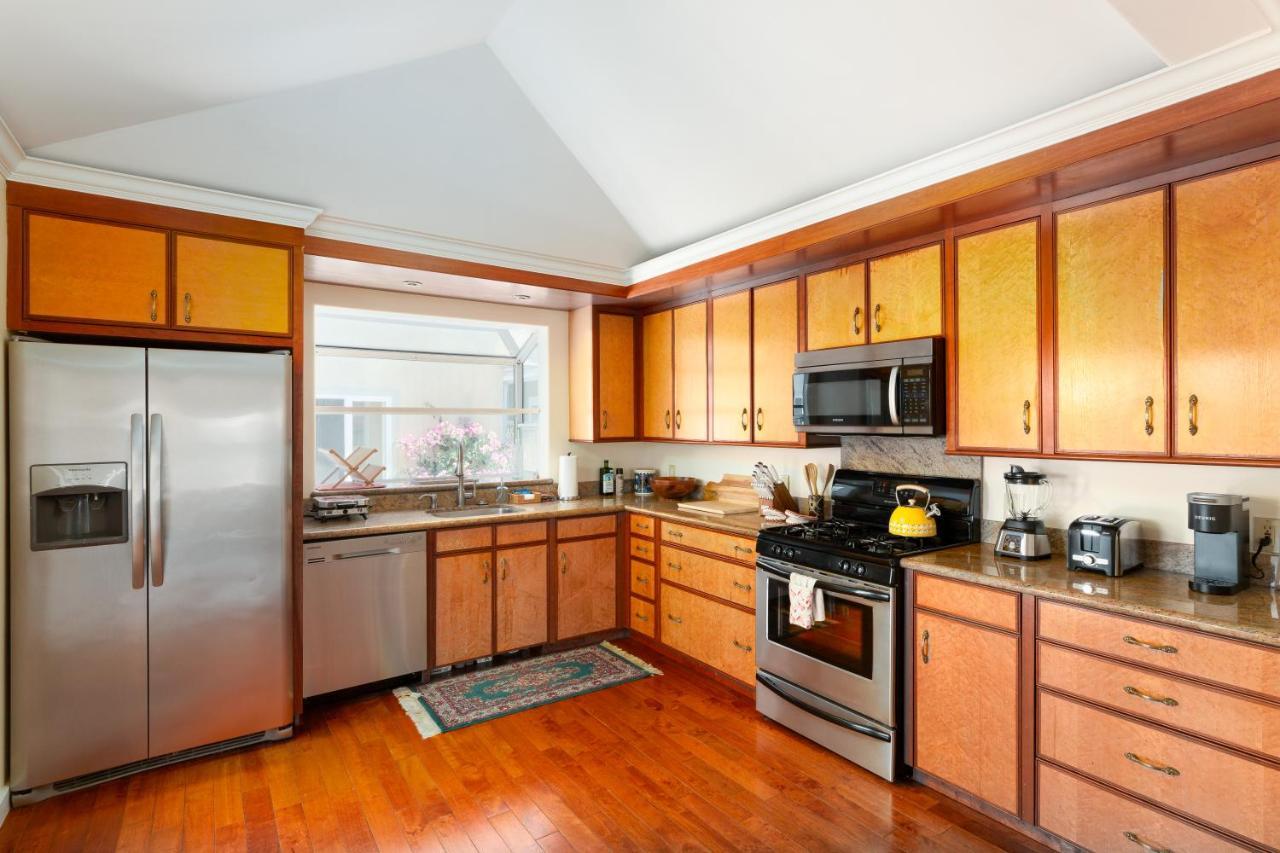 Spacious Renovated Petaluma Home- Pool Table, Fire Pit, Parking Esterno foto